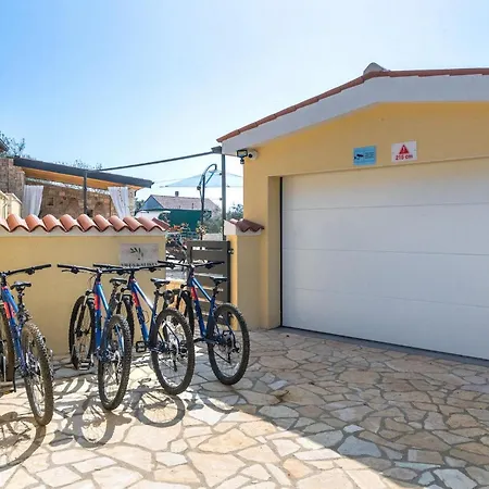 Kalista Istriana 別荘 プーラ