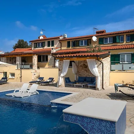 Kalista Istriana Σπίτι διακοπών *